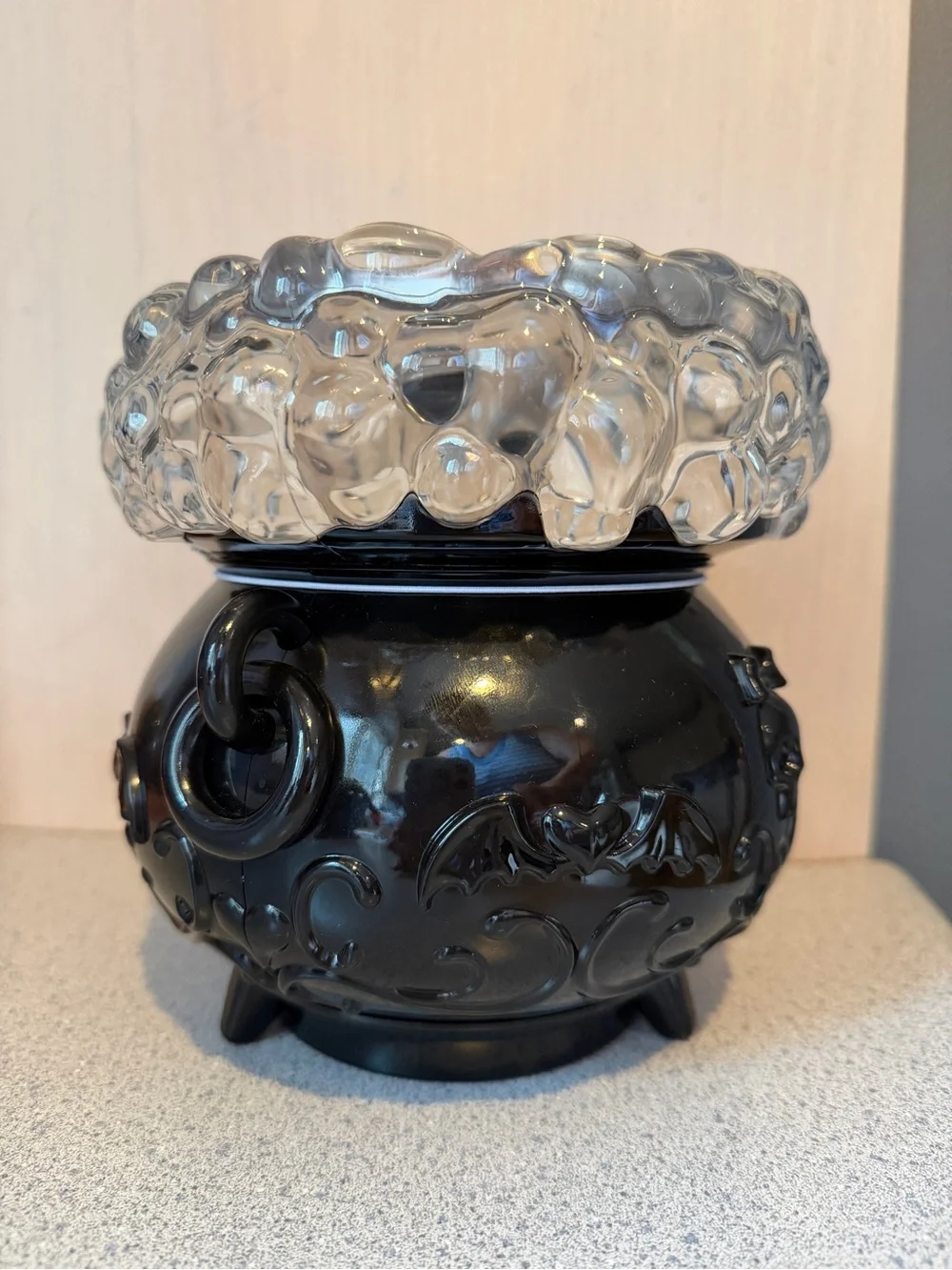 New Bath Body Works Halloween Light Up Color Changing Cauldron Candle Holder 3wk